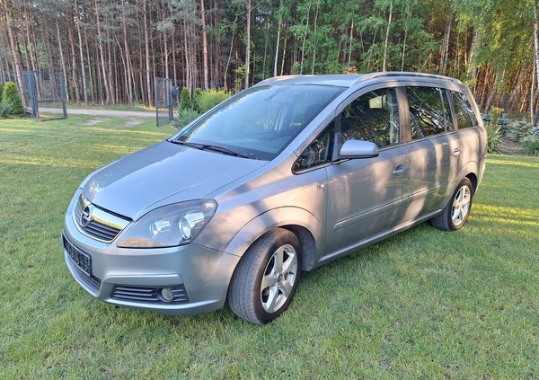 Opel Zafira cena 14300 przebieg: 195678, rok produkcji 2005 z Białobrzegi małe 106